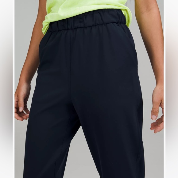 Lululemon Black Stretch High-Rise Pant Size 2 - Picture 3 of 9